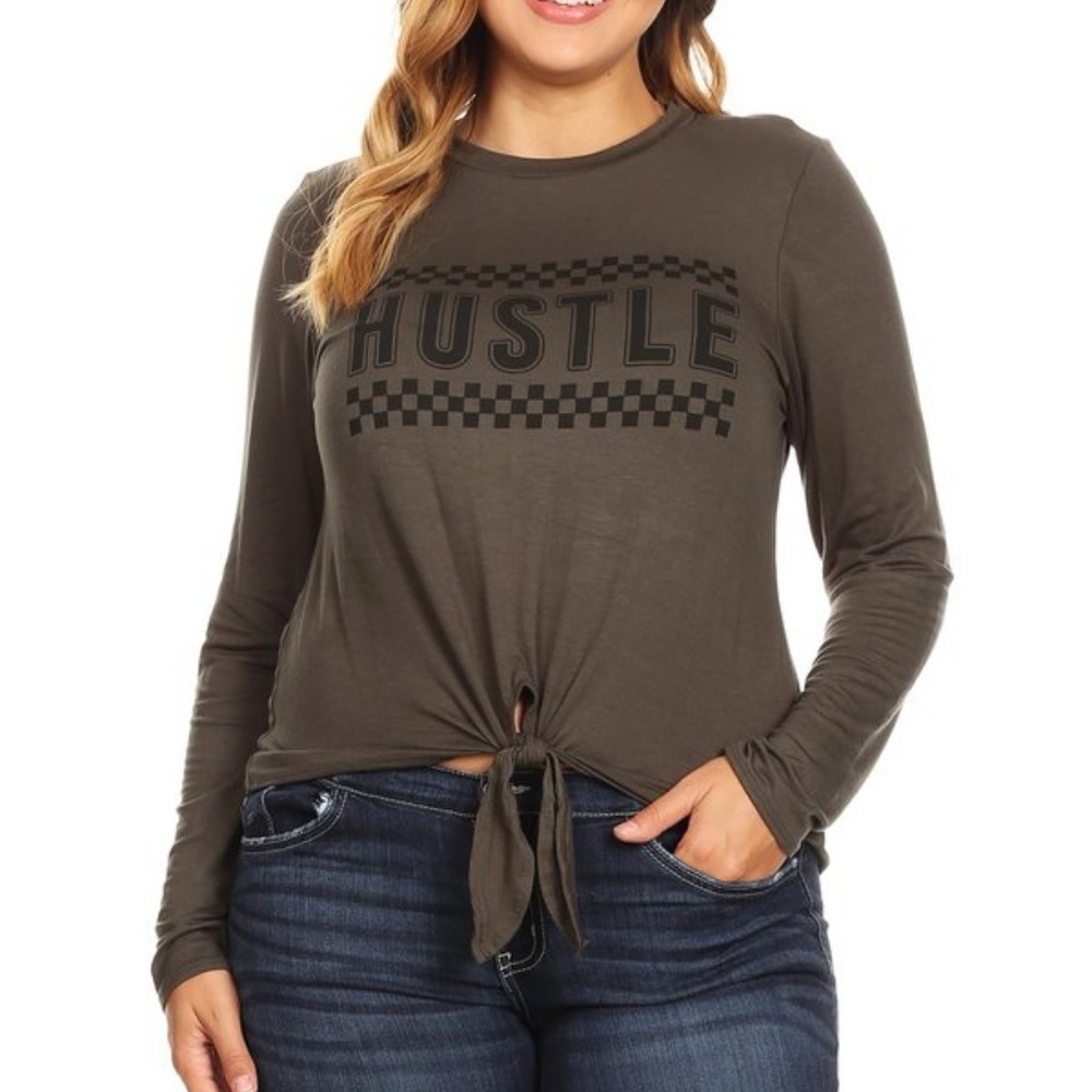 Plus Size HUSTLE Graphic in Fitted Style - Picture 2 of 2